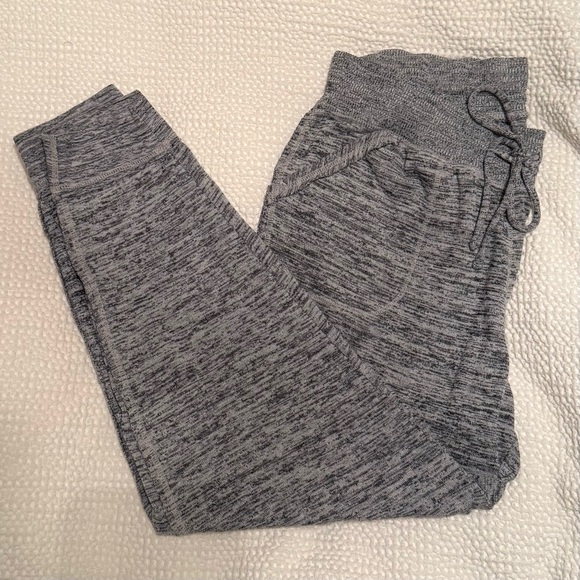 Athleta Pants - Athleta | Heathered Gray Joggers | Size M
